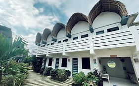 Point F Siargao